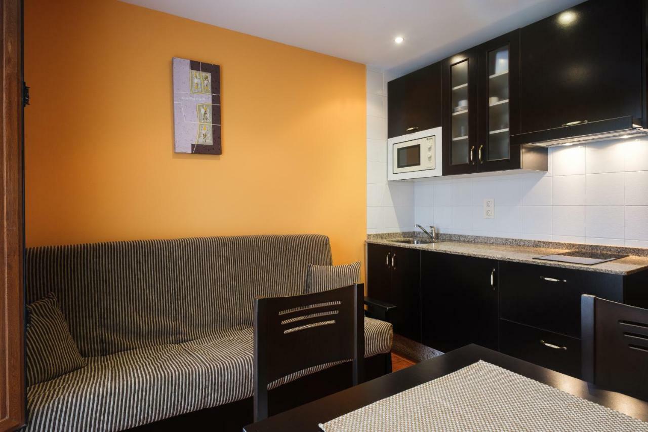 Apartamentos De Herminia Manzaneda  Екстериор снимка